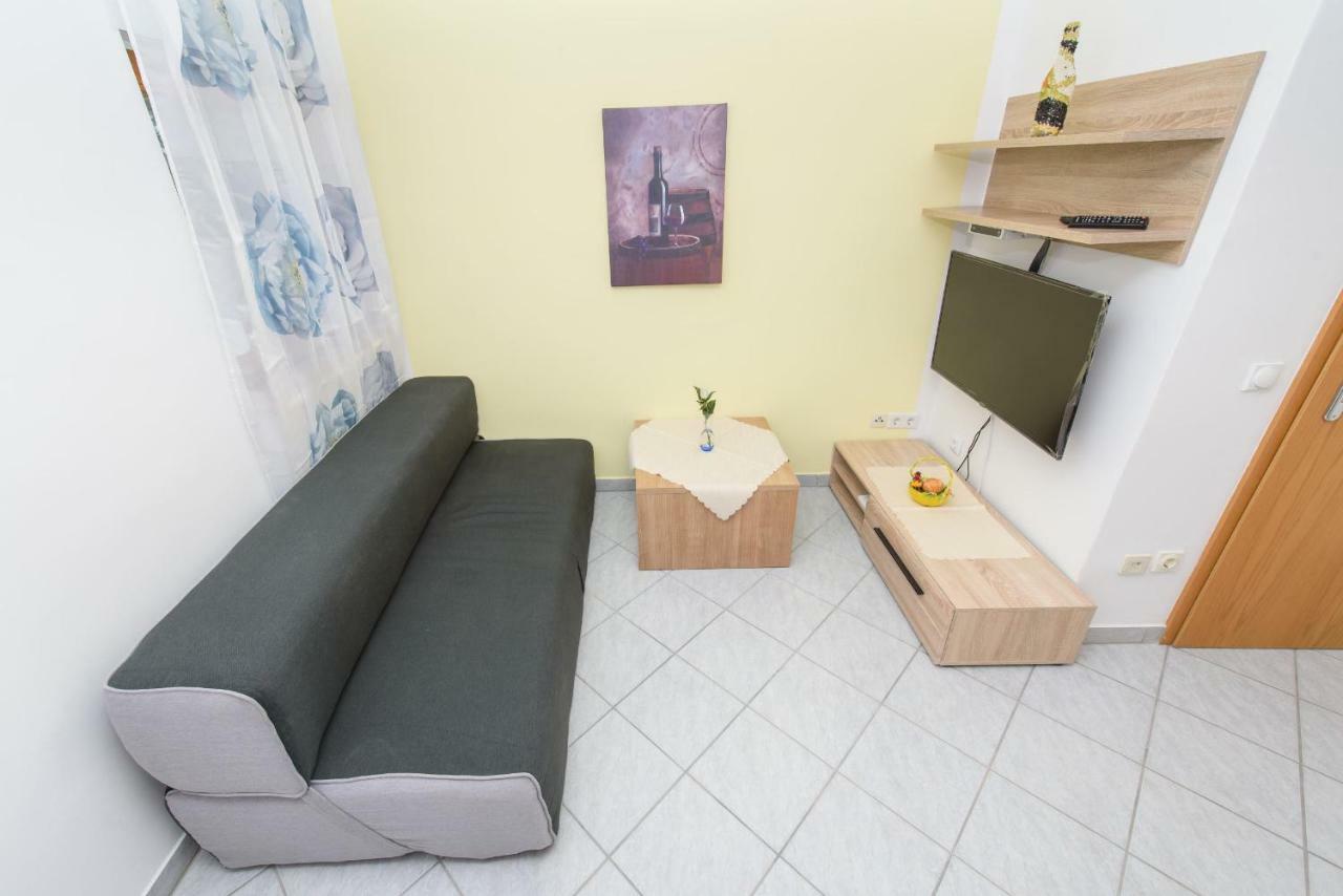 Apartments San Jozef Trogir Exterior photo