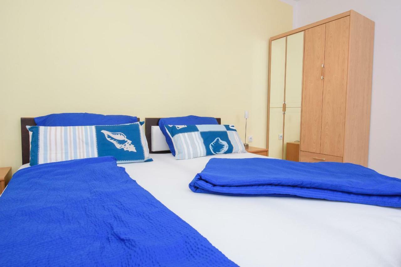 Apartments San Jozef Trogir Exterior photo